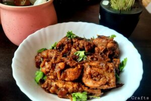 Chicken roast is a simple and delicious version of chicken recipe where chicken pieces are first marinated, and then mixed and fried with onions and tomatoes. I prefer chicken with bones for this recipe, as the chicken is too juicy at the end of our cooking.