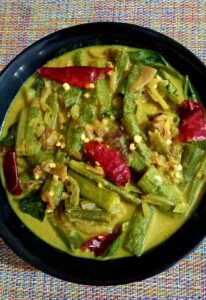 Ladies Finger Mappas, commonly known as vendakka mappas is a mild and flavorful curry of ladies finger immersed in thick creamy coconut milk. This is a form of vegetable stew.